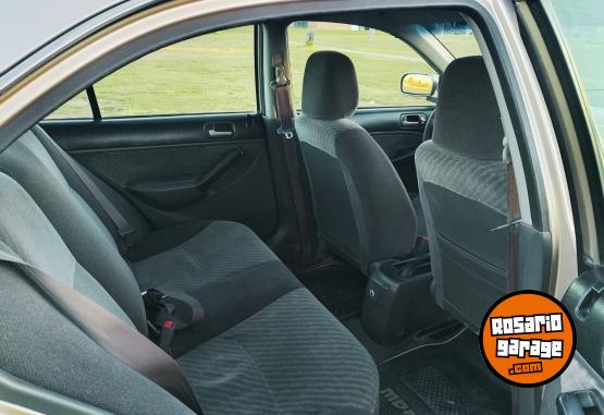 Autos - Honda Civic lx d17 2001 Nafta 111Km - En Venta