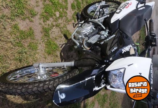 Motos - Keller Miracle 2025 Nafta 965Km - En Venta