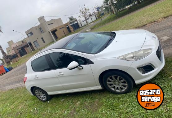 Autos - Peugeot 308 2013 Nafta 140000Km - En Venta