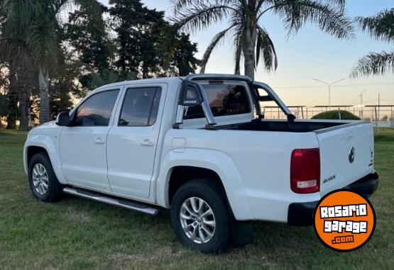 Camionetas - Volkswagen Amarok v6 Confortline 2021 Diesel 110000Km - En Venta