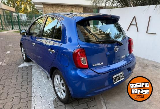 Autos - Nissan March 2014 Nafta 150000Km - En Venta