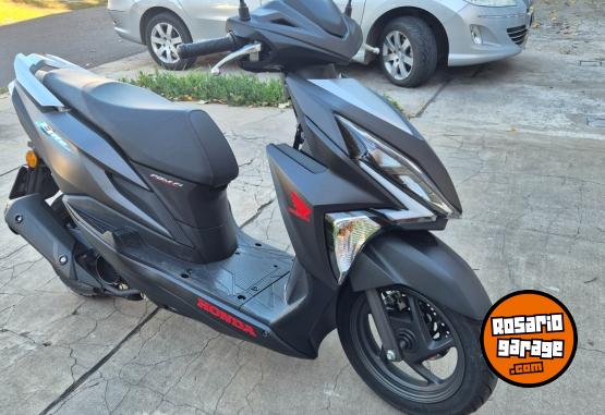 Motos - Honda New elite 2019 Nafta 16400Km - En Venta