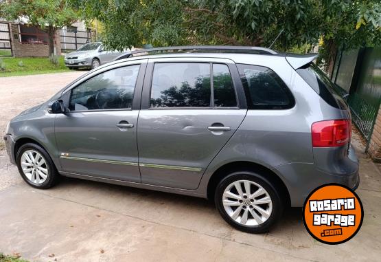 Autos - Volkswagen Suran highline 2012 GNC 203927Km - En Venta