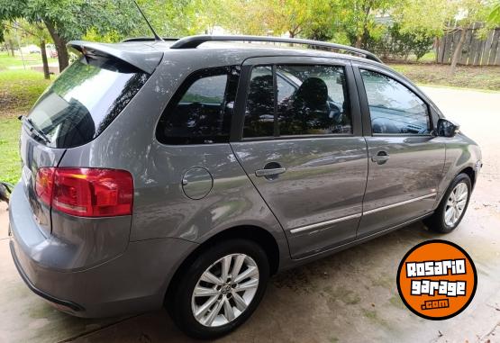Autos - Volkswagen Suran highline 2012 GNC 203927Km - En Venta