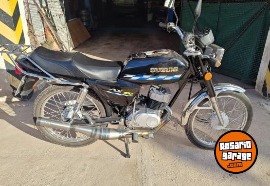 Motos - Suzuki AX 100 2024 Nafta 5400Km - En Venta