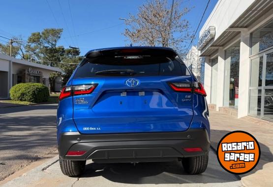 Autos - Toyota YARIS CROSS XEI HEV eCVT 2026 Electrico / Hibrido 0Km - En Venta