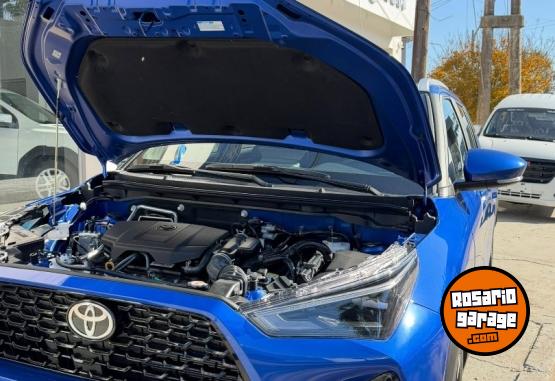 Autos - Toyota YARIS CROSS XEI HEV eCVT 2026 Electrico / Hibrido 0Km - En Venta