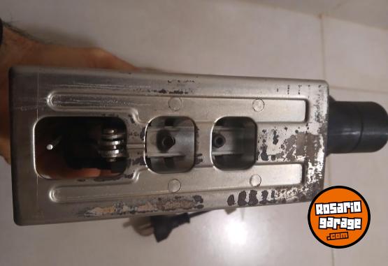 Herramientas - Vendo sierra caladora de 400 wats Skil imoecable - En Venta