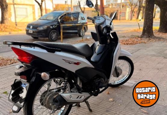 Motos - Honda New wave 2018 Nafta 111111Km - En Venta