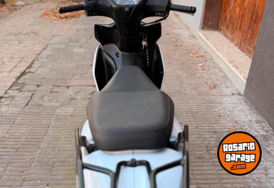 Motos - Honda New wave 2018 Nafta 111111Km - En Venta