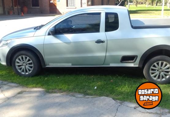 Camionetas - Volkswagen Saveiro 2013 Nafta 60000Km - En Venta