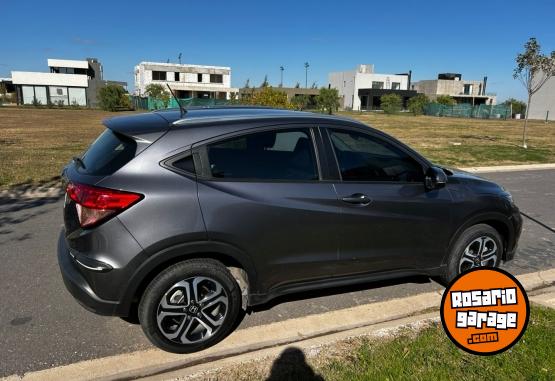 Autos - Honda HRV 2019 Nafta 70000Km - En Venta