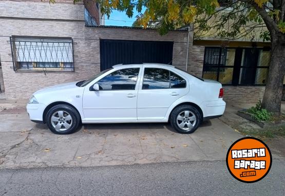 Autos - Volkswagen Bora 2.0 2009 GNC 192000Km - En Venta
