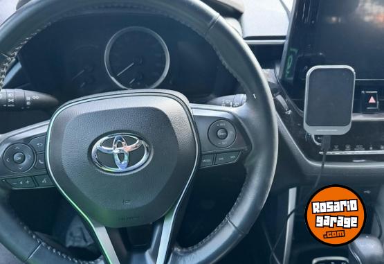 Autos - Toyota corola cross 2023 Electrico / Hibrido 45000Km - En Venta