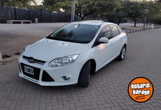 Autos - Ford Focus 2.0 2015 Nafta 120000Km - En Venta