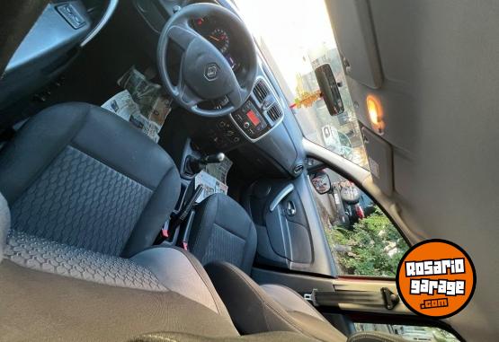 Autos - Renault Sandero stepway 2018 Nafta 74800Km - En Venta