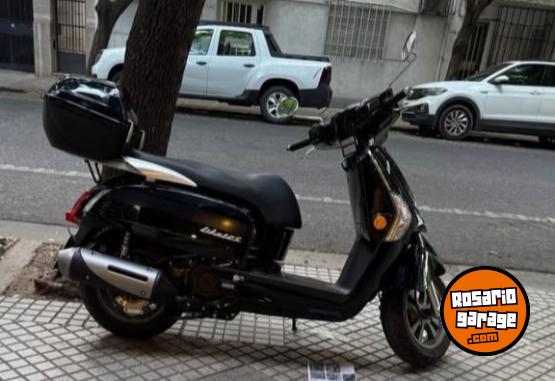 Motos - Kymco Like 2023 Nafta 3600Km - En Venta