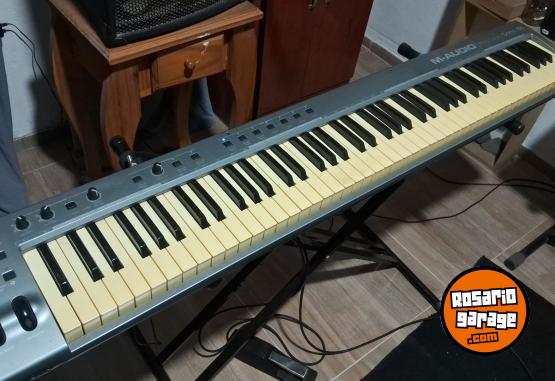 Instrumentos Musicales - Controlador M-AUDIO 88 teclas - En Venta