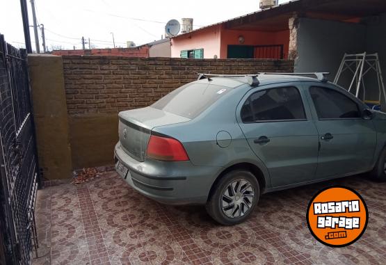 Autos - Volkswagen Voyage 2009 Nafta 240000Km - En Venta