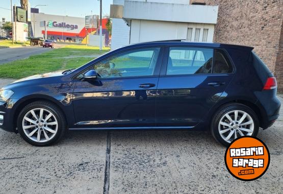 Autos - Volkswagen Golf 2015 Nafta 130000Km - En Venta