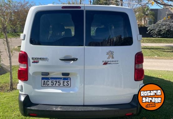 Utilitarios - Peugeot Expert 2018 Diesel 155000Km - En Venta