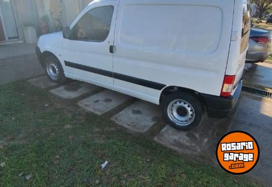 Utilitarios - Citroen Berlingo 2019 Diesel 170000Km - En Venta