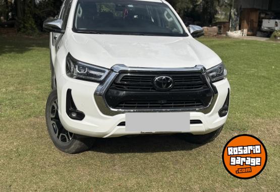 Camionetas - Toyota Hilux 2.8 204cv 2022 Diesel 71000Km - En Venta