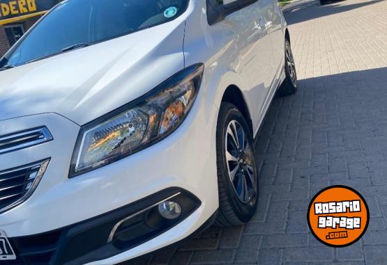 Autos - Chevrolet Onix 2015 Nafta 160000Km - En Venta