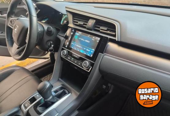 Autos - Honda Civic EXL 2017 Nafta 80500Km - En Venta