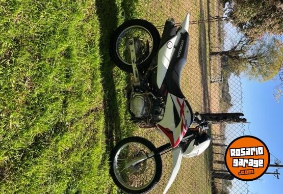 Motos - Honda Xr150 2015 Nafta 21800Km - En Venta