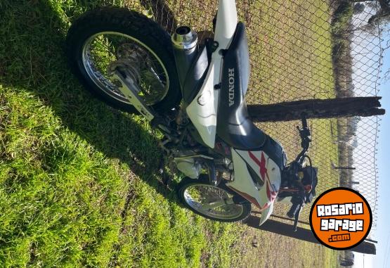 Motos - Honda Xr150 2015 Nafta 21800Km - En Venta