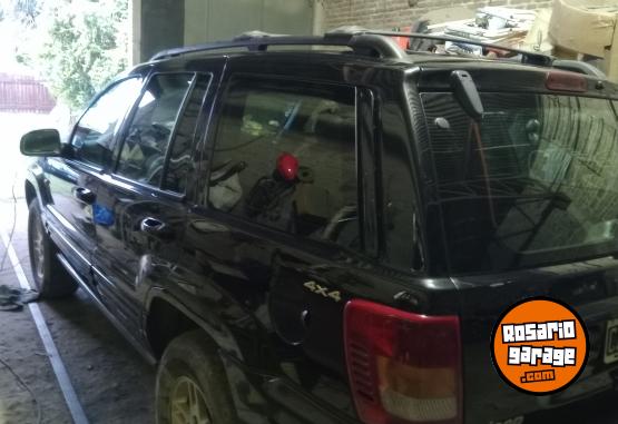 Camionetas - Jeep grand Cherokee 3,1 TD 1999 Diesel 111111Km - En Venta