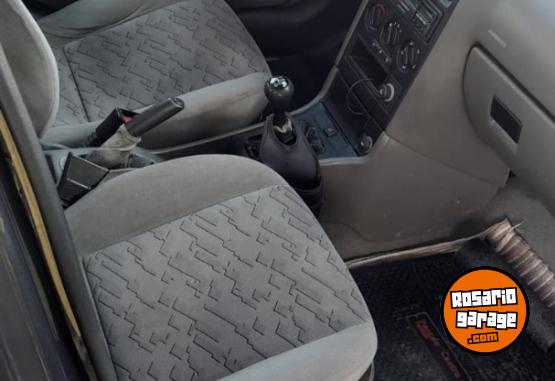 Autos - Chevrolet Astra 2002 Diesel 200000Km - En Venta