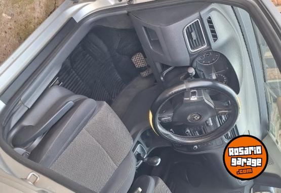 Autos - Volkswagen Suran 2011 Nafta 170000Km - En Venta