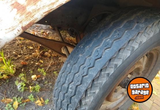 Camionetas - Ford F100 1983 GNC 111111Km - En Venta