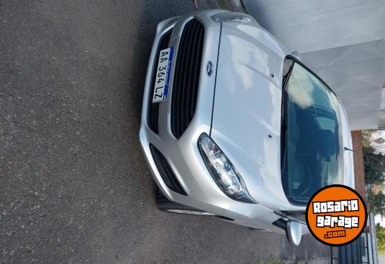 Autos - Ford Fiesta s plus 2016 Nafta 15500Km - En Venta