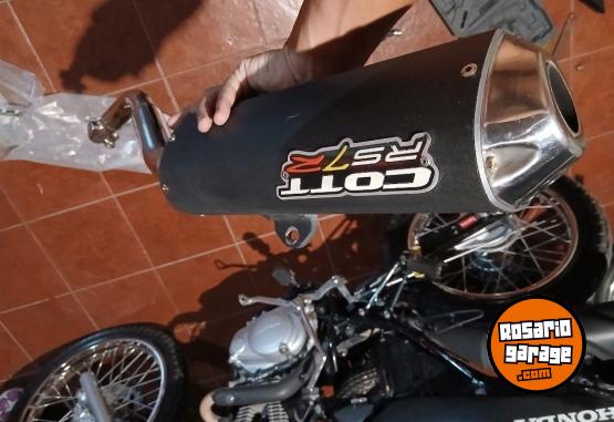 Accesorios para Motos - Escape cott rs7r para XR 150 (poco uso ) - En Venta