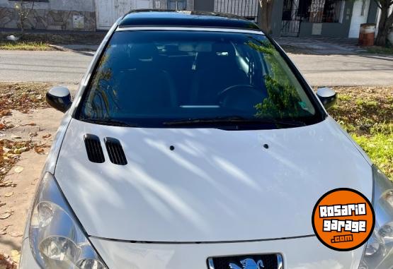 Autos - Peugeot 207 xt compact 2010 Nafta 173000Km - En Venta