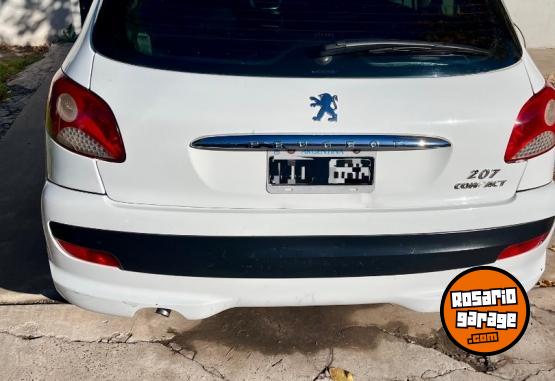 Autos - Peugeot 207 xt compact 2010 Nafta 173000Km - En Venta