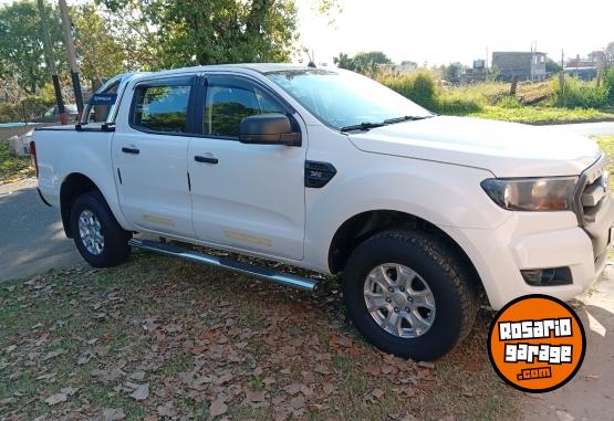 Camionetas - Ford Ranger xls 3.2 4x2 2016 Diesel 94000Km - En Venta