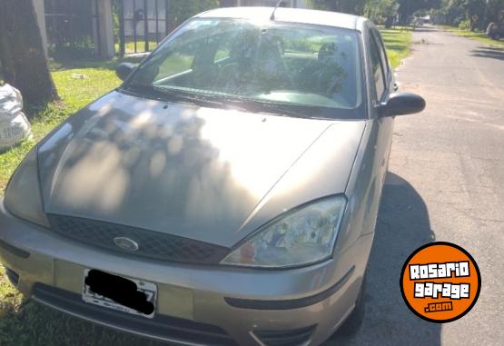Autos - Ford Focus 2005 Nafta 195000Km - En Venta