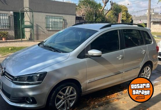 Autos - Volkswagen SURAN HIGHLINE 1.6 2016 Nafta 108000Km - En Venta