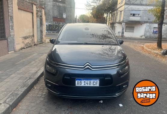 Autos - Citroen C4 picasso 2017 Diesel 180000Km - En Venta