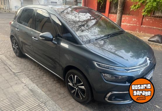 Autos - Citroen C4 picasso 2017 Diesel 180000Km - En Venta