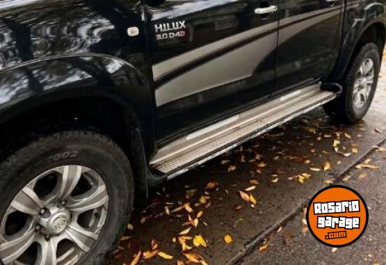 Camionetas - Toyota Hilux SRV 2008 Diesel 236000Km - En Venta