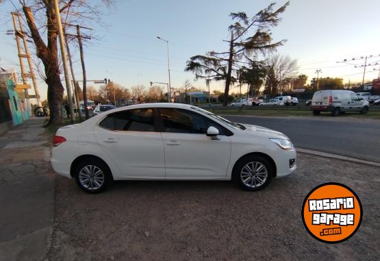 Autos - Citroen C4 lounge 2016 Nafta 110000Km - En Venta