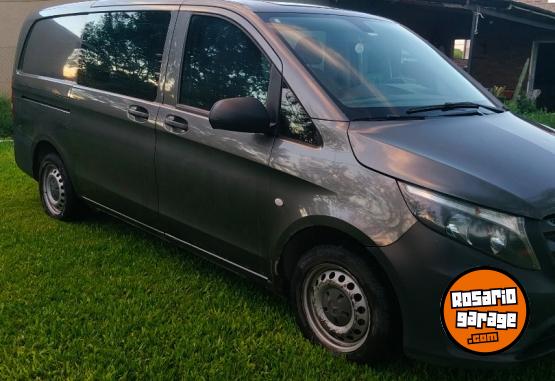 Camionetas - Mercedes Benz Vito Furg�n Mixto 111 CDI 2016 Diesel 350000Km - En Venta