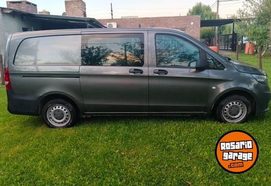 Camionetas - Mercedes Benz Vito Furg�n Mixto 111 CDI 2016 Diesel 350000Km - En Venta