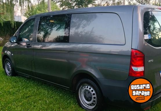 Camionetas - Mercedes Benz Vito Furg�n Mixto 111 CDI 2016 Diesel 350000Km - En Venta