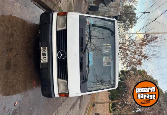Utilitarios - Mercedes Benz MB 180 1993 Diesel 111111Km - En Venta